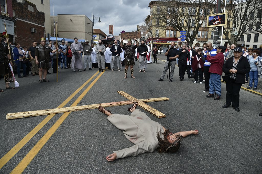 Living Stations of the Cross 2019