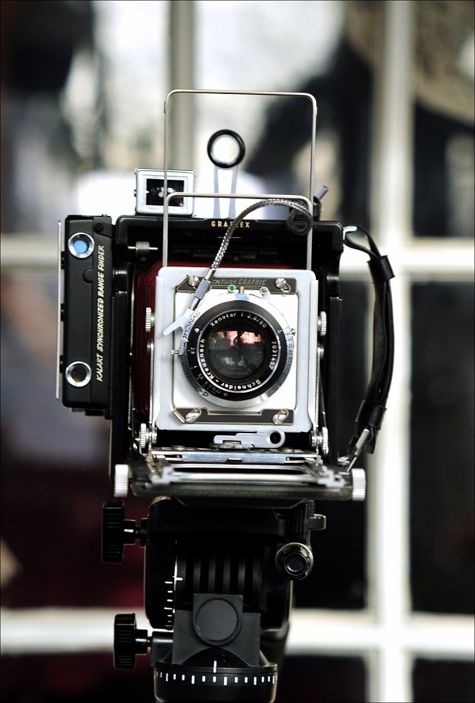 Graflex Century 2x3 with Schneider 80mm/2.8 Xenotar lens