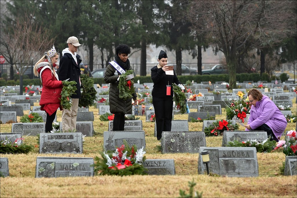 Wreaths Across America