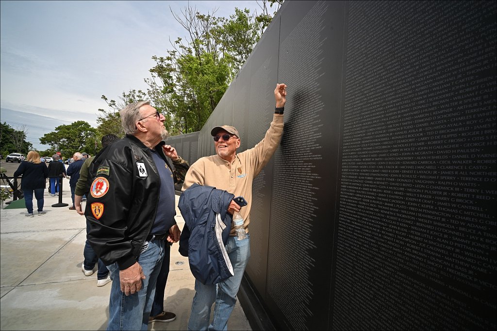 Dedication of Vietnam War Memorial