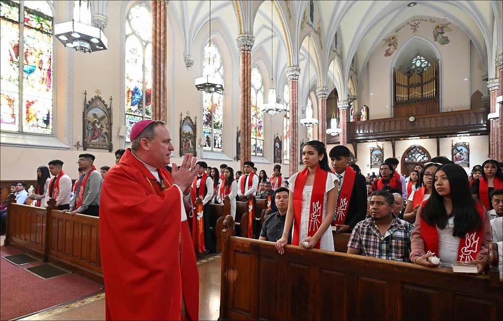 Confirmation at Our Lady of Fatima Saint Nicholas