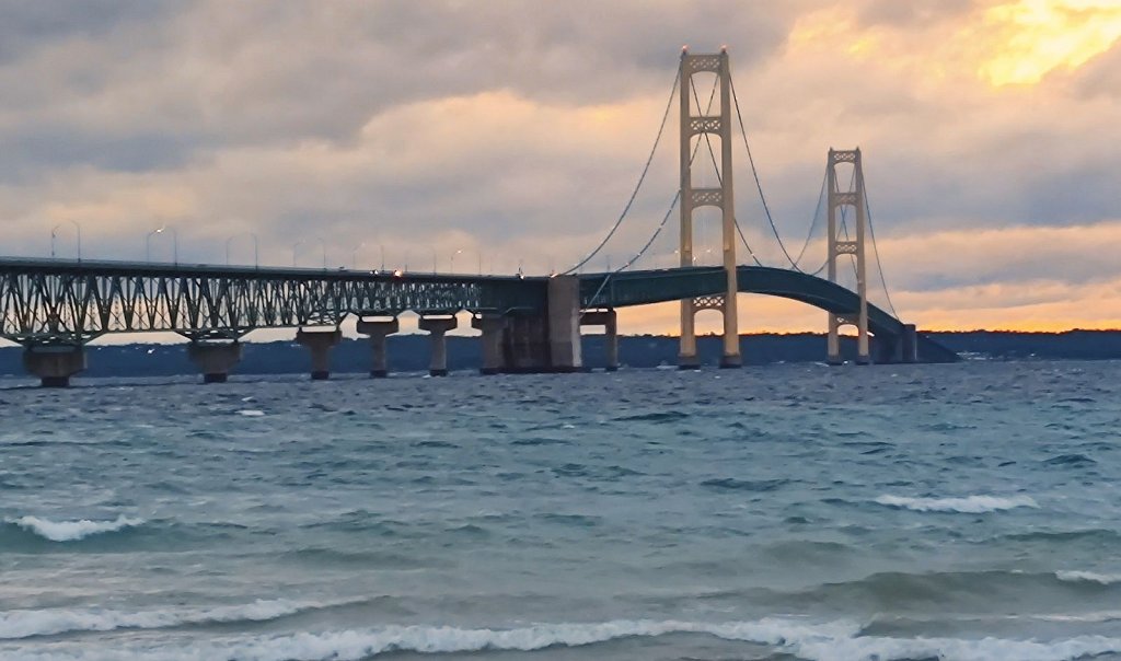 Card 21 "Water" - Straights of Mackinac